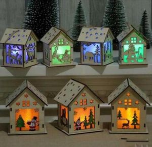 A cabine de madeira de Natal está pendurada no kit de artesanato de madeira, brinquedo de chaléte de madeira com decorações de casas de barra de velas, crianças039s holid3547811