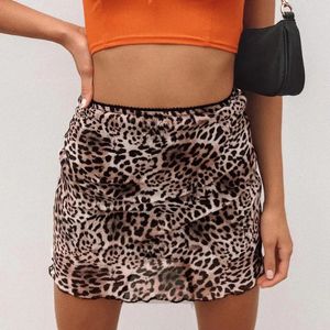 Леопардовые печатные повседневные короткие юбки для женщин летние винтажные женщины с высокой талией сетчатой сетка мини -юбка мода женская пленка Hip Ski 240419