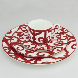 Bone China Dinner Plate Spanish Red Grid Dish Art Design Plate Ceries Set 201217 268p