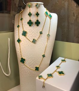 Продать 925 Серебряные ювелирные изделия из четырех листовых цветов для женщин свадебные ожерелья для свадебных ожерелья кольцо зеленое мать жемчужное раковина Clover3153948