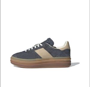 Scarpe casual da donna crema verde rosa gum bianca donna nera allenatori sportivi in pelle piatto in pelle sneaker da donna