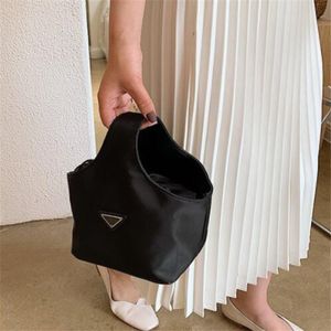 2022 New Women Luxury Designers Evening Bags Handbag Purse Retro Letters Mini Shoulder Bag Fashion Drawstring Bucket Bag 3169