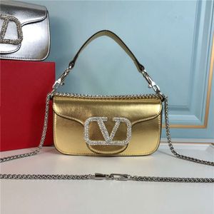 Crystal Letter Diamond Buckle Exquisite Chain Versatile Single Shoulder Diagonal Cross Portable Small Square äkta läder Underarm Bag 80% Factory Wholesale