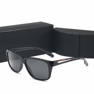 2021 occhiali da sole designer maschile Donne vetrali da sole di lusso marchio retro polarizzato goggle di altamente qualità 4 colori con scatola 312o