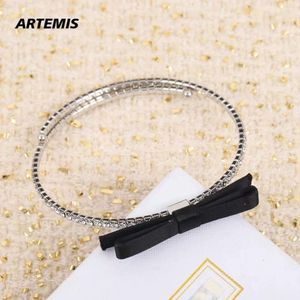 Berömda designermärke Big Pearl Black Bow Diamond Crystal Choker Halsband Kvinnor smycken Trendiga