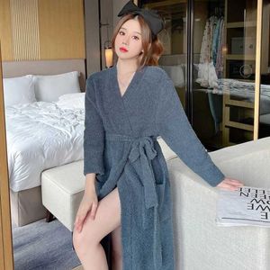 Women's Robe Winter Sleepwear Thickened Flannel Women Robe with Pocket Autumn Kimono Bathrobe Gown Sexy Loose Casual Home Dress Nightgown