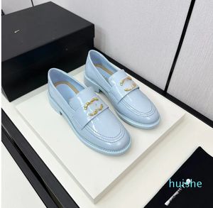 2024 Designer Luxury Casual Loafers for Women: Chic & Comfortable