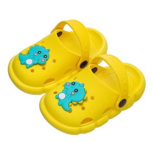 Slipper Kids Hole Shoes Children Beach Slippers Lovely Cartoon Pattern Babies Indoor Footwear Girls Boys Non-slip Soft Bottom Sandals T240509