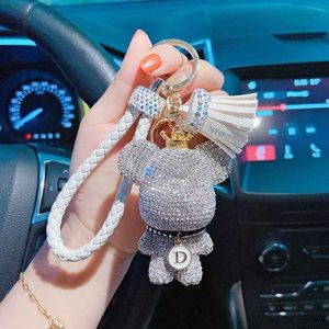 Nyckelringar lanyards bilbjörnkedja bil nyckel damer diamant läder rep mode väska hänge online kändis gåva. J240509