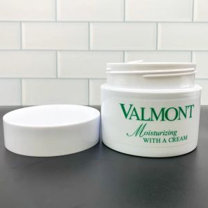 V-LINE Lifing Cream fuktgivande blekningsformningskräm för hudproblem 200 g professionell hudvård butler