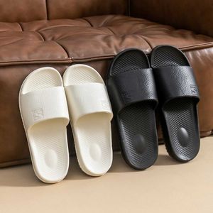 Slippers New Fashion Cartoon Summer Пара не скользящих мягких слайдов Lithe Comfort Sandal