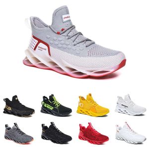 36- 45 2024 Triple Men Shoes Women Running Black White Red Lemen Green Dark Gray Mens Trainers Sports Sneakers Sjuttiotvå