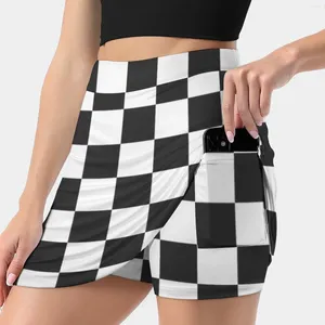 Scherma un design a scacchi in bianco e nero da donna a doppio strato stampato in abito corto Mini Sport Skirt Dark