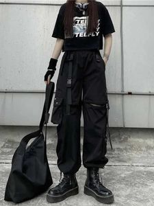 여성용 바지 CAPRIS TECHWEAR CARGO PANTS WOMENS HOLLOW OUT JOGGERS GOTH EMO 대형 포켓 여성 캐주얼 TNS HIPPIE PUNK HAREM HARAJUKU 바지 Y240509