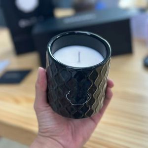Luksusowe domowe zapachy projektant świeca zapachowa z torbą na prezent aromaterapeapię świecę do dawania prezentów