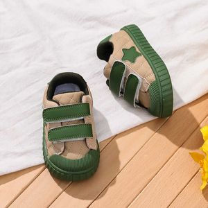 Sneakers Soft soled baby walking shoes spring and autumn non slip boys girls board color blocking childrens Velcro price H240509