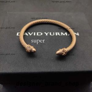 Neues 2024 Dy Desginer David Yurma Juwelier Top -Qualität -Armband Einfache und elegante beliebte gewebte Twisted Seil Fashion Ring David Armband Punkschmuck David Größe 2 469