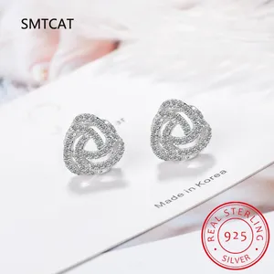 Orecchini per borchie D Colore Moissanite per donne di alta qualità 925 Gioielli da sposa in argento sterling Accessorio per le orecchie splendente