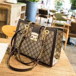 82% off Factory wholesale version versatile atmosphere chain large capacity killer handbag single shoulder women's Fashion 232j