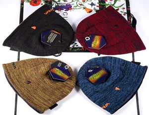 Unisex czapki Odwracalne dzianinowe czapki zimowe polarowa czapka czapka bonnet podwójna noszenie czapki Trendy projektant ciepły sportowy cap1330863