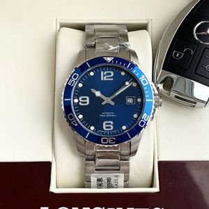 Original mode handleds Watchwristwatches Lang Family Par Watches Men and Women Classic Quartz Wristwatch Fashion