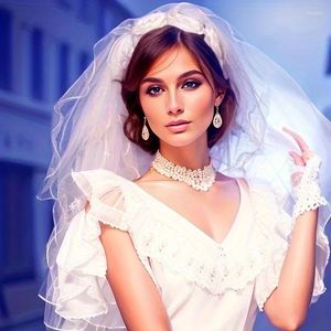 Bridal Veils Białe ręcznie robione kwiatowe sztuczne koraliki ślub dla panny młodej miękkiej tiulowej tiulowej multilayer welonowa impreza Bachelorette