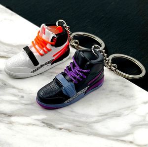Moda basketbol ayakkabıları anahtarlık yeni stil spor ayakkabı anahtar zinciri mini 3d spor ayakkabı pandent dekor