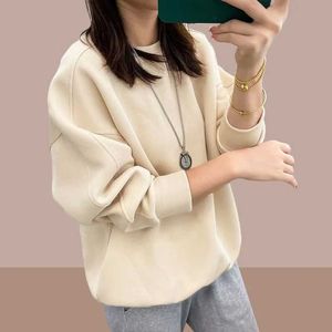 여자 후드 땀 촬영 셔츠 새로운 가을/겨울 패션 트렌드 한국판 플러시 두꺼운 둥근 목 느슨한 서양 여성 스웨터 2405