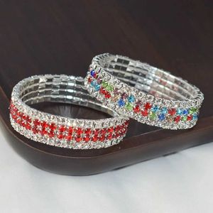 Pulseiras de casamento mulheres moda moda de 4 linhas bracelete de pulseira charme de cristal charme étnico pulseira multi camada pulseira de cadeia fina na mão jóias de casamento