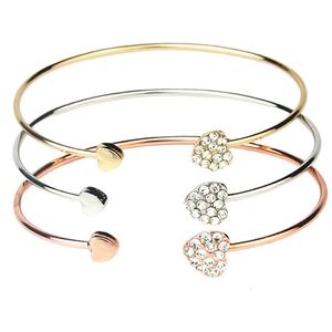 Versione coreana Bracciale a diamante completo con apertura a forma di oro, braccialetto a doppio cuore, copricapo di orologi