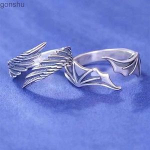 Casal Rings Angel Devil Wing Casal Ring For Women Combinando a melhor amiga Trend Promise Ring for Teenage Thumb Jewelry Engagement WX