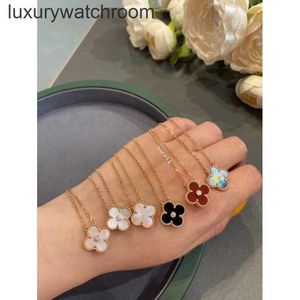 Vancleff High End Jewelry 목걸이 V Womens v Golden Four Leaf Grass 단일 다이아몬드 목걸이 여성 흰색 Fritillaria Red Agate Classic 펜던트 18 Rose K Rose Gold