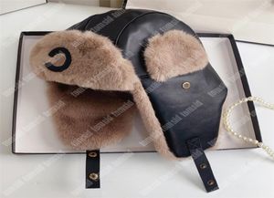 여성 디자이너 Trapper Hats Mens 디자이너 Bonnet Cashmere 따뜻한 럭셔리 피트 모자 브랜드 편지 가죽 캐주얼 울 스트리트 모자 6160923