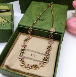 Designer Necklaces Luxury woman man golden Necklace classic Pink flowers Necklaces High Quality Pendant Jewelry bracelact Couples Party Holiday Gift