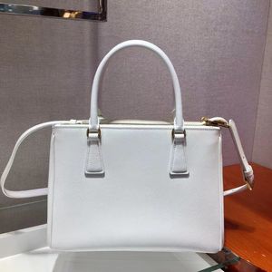 För min Angela Xiao Tote Messenger Bag äkta läder högkvalitativ handväska Galleria Saffiano Tiziano 2636