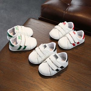 Sneakers dziewczęta Baby White Buty dziecięce chłopcy swoboda maluch singiel singiel 2018 wiosna i jesień nowe H240509