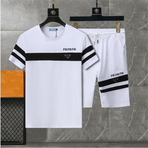 T Shirt Polo Designer Mens TrackSuits Zestawy Jogger Sporting Suit mężczyzn Kobiety Krótkie spodnie Polo Pullover TrackSuits Asian Sizem-3xl