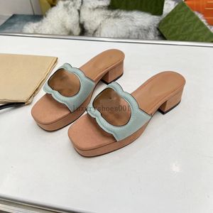 Sandali Slipper Slipt Slide Women Interlocking Sandals Sandals Scarpe Lady Flip Flip 5 cm Slip sulla spiaggia Slide piatta Casualmente Passa a piedi Oofr Slide 5.8 04