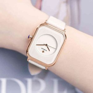 Fashion Women Watches 2021 New WWOOR Brand White Leather Rectangle Minimalist Watch Ladies Quartz Dress Wristwatch Montre Femme 213c