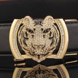 Wysokiej jakości Paski Tiger Buckle Pass Men Automatyczne klamra czarna oryginalna skóra Ceinture Homme Casual Classic Man Pase 298D