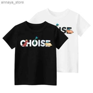 T-shirts 2024 Summer New Boys Letter T-shirt Childrens Short sleeved T-shirt Childrens Clothing Cute Cartoon Printed Cotton Top 2-10 YearsL2405