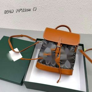 Ryggsäckväska kvinnor designer gå gård toppkvalitet lyxiga mode ryggsäck stil hobo väska ryggsäck mini dragsträng y tryck trend crossbody klassisk handhållen väska