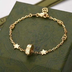 Klasik stil yıldız cazibe bilezikleri kadın lüks tasarımcı takı altın gümüş renkli mektup zinciri seçilmiş sevgililer hediye bilezik f3s7