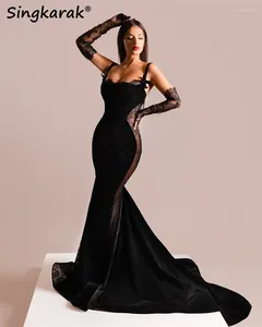 Party Dresses Sexy Black Lace Appliques Mermaid Prom Dress With Two Gloves Velvet Lace-Up Wedding Gowns Robes Corset Gown