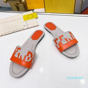 Designer Comfort Sandal Alphabet tofflor Kvinnor Canvas Shoes Womens Luxury Slipper Summer Casual Shoe Beach Flip Flops Size