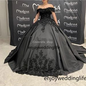 Vintgae Ball Gown Sweet 16 فساتين Quinceanera قبالة الدانتيل الكتف 3D الأزهار الرموزمية الرسمية Vestidos de 15 A OS 270Y