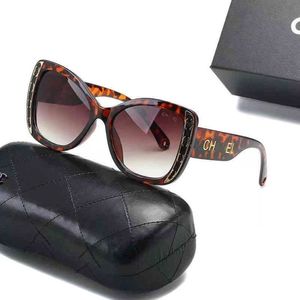 Designer Channel Sunglasses Cycle Luxurious Fashion Woman Mens New Brand Personality Street Photography Vintage Baseball Sport Summer S 217Q