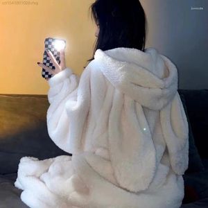 Apresentação de sono feminino Orelhas longas Pijama com capuz Pijama Robe Girl Winter Winter Soft White Coral Fleece Plush espessado camisola espessada