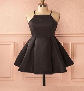 Vintage aline halter satin kort svart hemkomst klänning med fickor vestido de festa sexiga spaghettirem billiga formella klänningar fo1692406