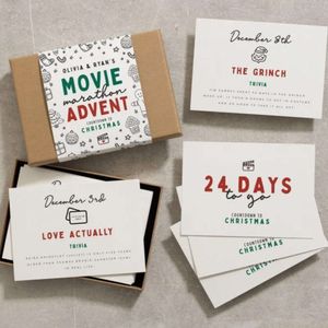 Conto alla rovescia calendario Avventa contiene 24 carte di Natale con nomi di film Tabletop Calendari di Natale Ornamenti S